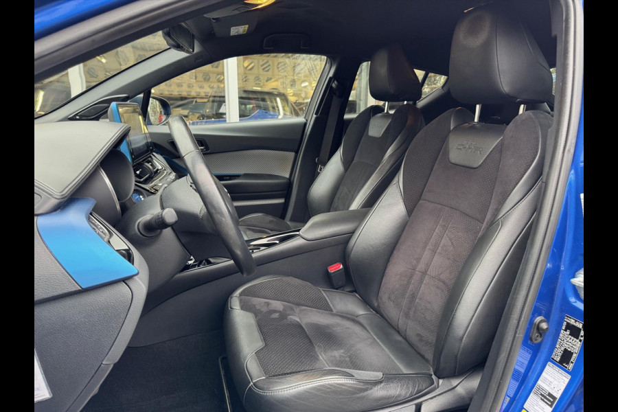 Toyota C-HR 1.8 Hybrid Bi-Tone Plus | JBL, Led Pakket, Half leer/Alcantara, Dodehoekherkenning, parkeersensoren, Stuurverwarming