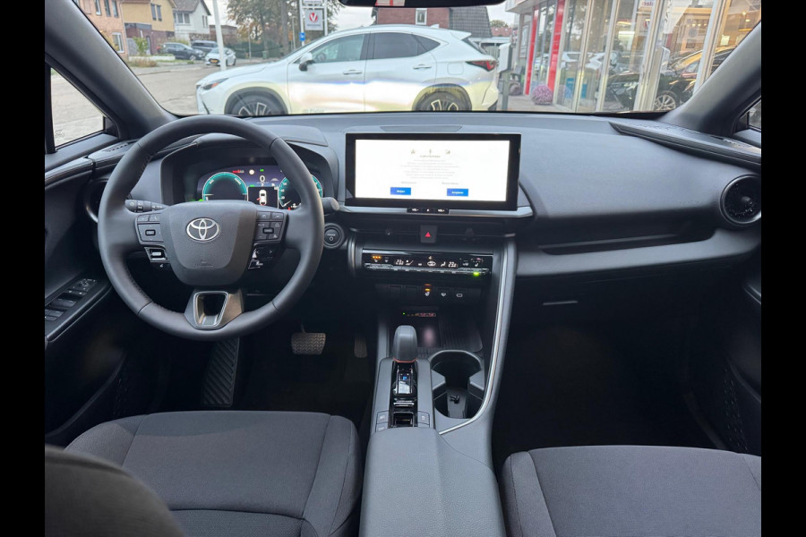 Toyota C-HR 2.0 High Power PHEV 223pk First edition Bi-Tone | Elektrische achterklep, Stoel + Stuurverwarming, Dodehoekherkenning