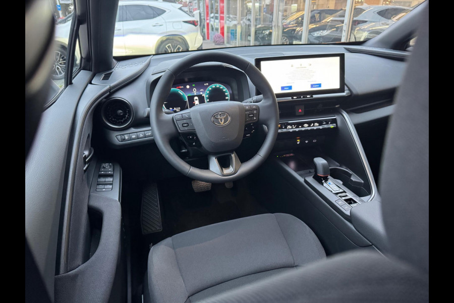 Toyota C-HR 2.0 High Power PHEV 223pk First edition Bi-Tone | Elektrische achterklep, Stoel + Stuurverwarming, Dodehoekherkenning