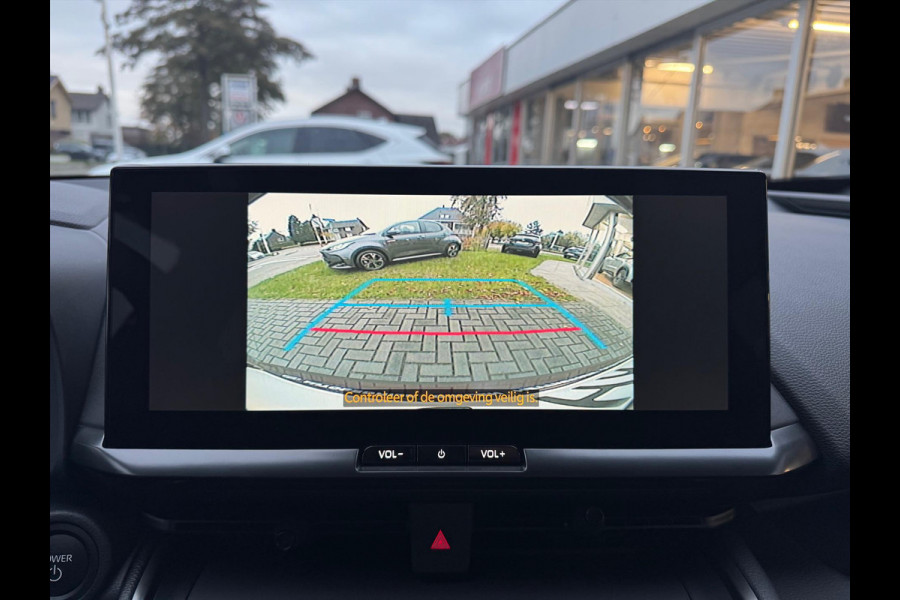 Toyota C-HR 2.0 High Power PHEV 223pk First edition Bi-Tone | Elektrische achterklep, Stoel + Stuurverwarming, Dodehoekherkenning