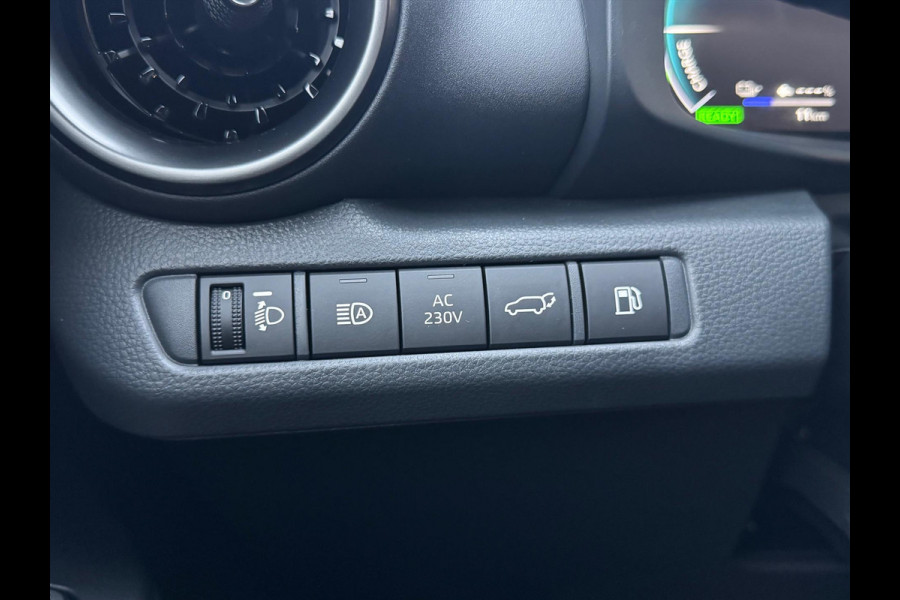 Toyota C-HR 2.0 High Power PHEV 223pk First edition Bi-Tone | Elektrische achterklep, Stoel + Stuurverwarming, Dodehoekherkenning