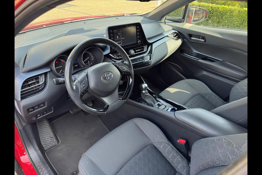 Toyota C-HR 2.0 Hybrid 184pk Style | Trekhaak, Dodehoekherkenning, Stoel + Stuurverwarming, Parkeersensoren, Keyless