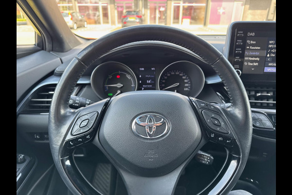 Toyota C-HR 2.0 Hybrid 184pk Style | Trekhaak, Dodehoekherkenning, Stoel + Stuurverwarming, Parkeersensoren, Keyless