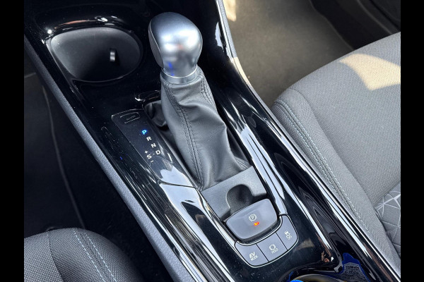 Toyota C-HR 2.0 Hybrid 184pk Style | Trekhaak, Dodehoekherkenning, Stoel + Stuurverwarming, Parkeersensoren, Keyless