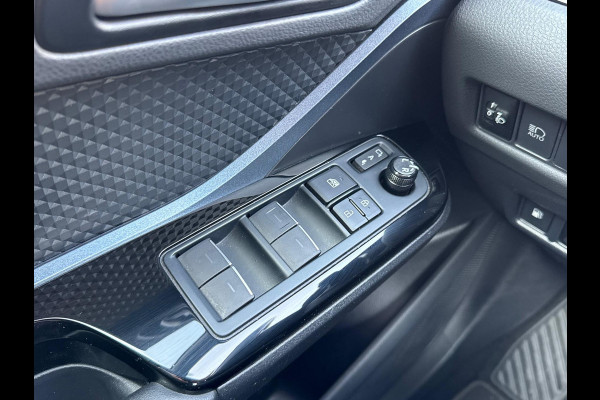 Toyota C-HR 2.0 Hybrid 184pk Style | Trekhaak, Dodehoekherkenning, Stoel + Stuurverwarming, Parkeersensoren, Keyless