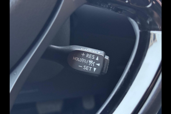 Toyota C-HR 2.0 Hybrid 184pk Style | Dodehoekherkenning, Stoel + Stuurverwarming, Parkeersensoren, Nieuwe multimedia