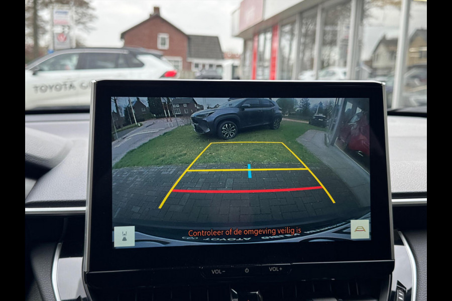 Toyota Corolla Cross Hybrid 140 Style | Elektrische achterklep, Stoel + Stuurverwarming, Keyless, 18 inch, Parkeersensoren, Dodehoekherkenning