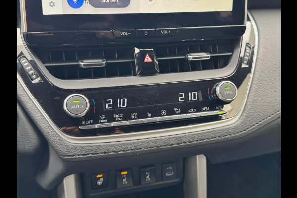 Toyota Corolla Cross Hybrid 140 Style | Elektrische achterklep, Stoel + Stuurverwarming, Keyless, 18 inch, Parkeersensoren, Dodehoekherkenning