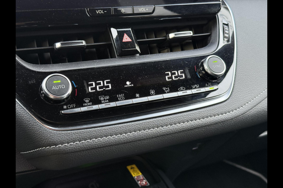 Toyota Corolla Touring Sports 2.0 Hybrid Style | Elektrische achterklep, Stoel + Stuurverwarming, Dodehoekherkenning, Parkeersensoren