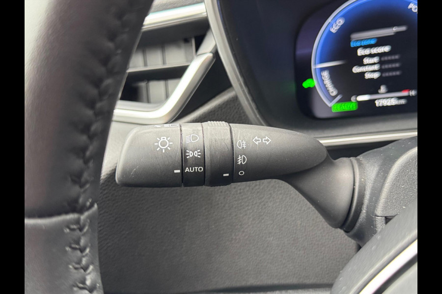 Toyota Corolla Touring Sports Hybrid 140 Business | Eerste eigenaar, Apple CarPlay/Android Auto, LED, Navigatie, Climate control