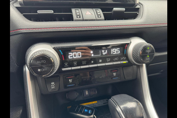 Toyota RAV4 2.5 Plug-in Hybrid AWD Bi-Tone Plus | Head up display, JBL, Leer, Geheugenfunctie, 360 camera, Stuurverwarming, Blind Spot