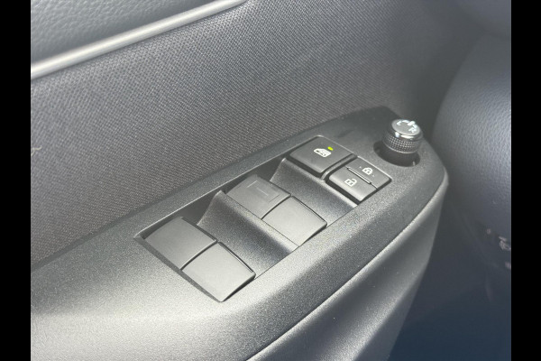 Toyota Yaris 1.5 Hybrid 115 First Edition | Eerste eigenaar, Facelift, Nieuwe multimedia, Lichtmetalen velgen, LED, Keyless