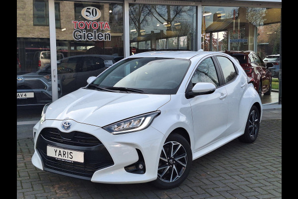 Toyota Yaris 1.5 Hybrid Dynamic Plus | Stoelverwarming, Keyless, Startknop, Apple CarPlay/Android Auto, Parkeercamera