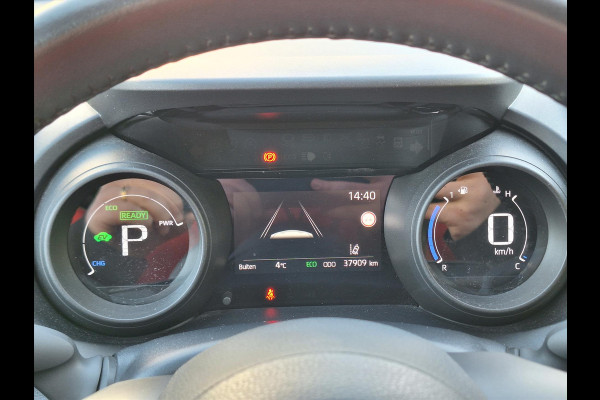 Toyota Yaris 1.5 Hybrid Dynamic Plus | Stoelverwarming, Keyless, Startknop, Apple CarPlay/Android Auto, Parkeercamera