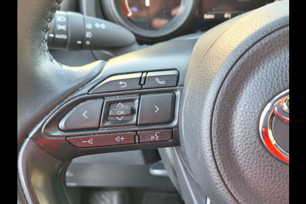 Toyota Yaris 1.5 Hybrid Dynamic Plus | Stoelverwarming, Keyless, Startknop, Apple CarPlay/Android Auto, Parkeercamera