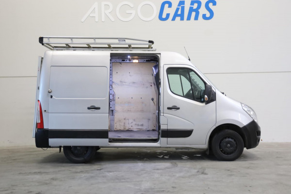 Opel Movano 2.3 CDTI CAMERA IMPERiAAL SCHADE ACHTERDEUREN AIRCO CRUISE CONTR TREKHAAK IMPERIAAL TOP AUTO RIJDBAAR