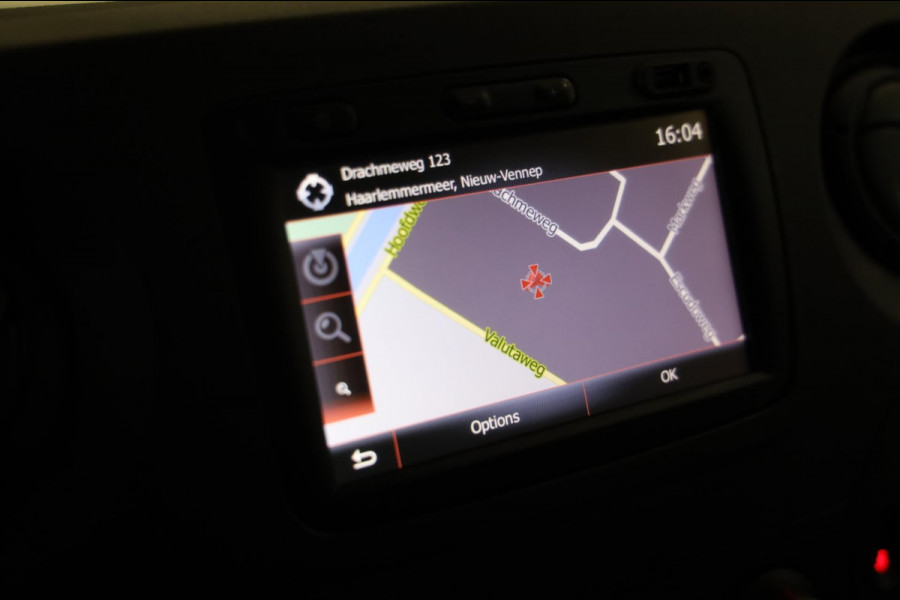 Opel Movano 2.3 CDTI CAMERA IMPERiAAL SCHADE ACHTERDEUREN AIRCO CRUISE CONTR TREKHAAK IMPERIAAL TOP AUTO RIJDBAAR