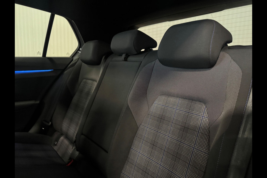 Volkswagen Golf 1.5 eHybrid GTE | HUD | PANO | NARDO GREY | CAMERA | AMBIANCE