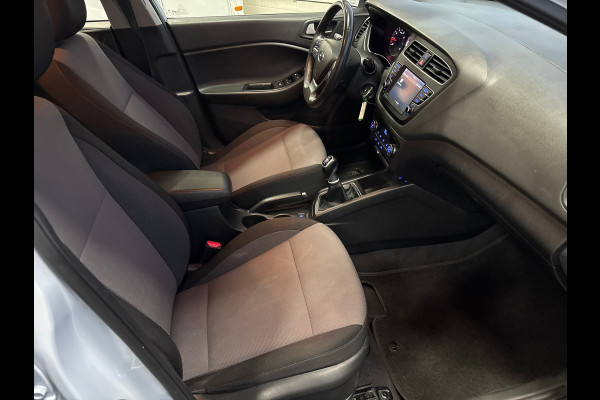 Hyundai i20 1.0 T-GDI Comfort Camera, CarPlay, ECC