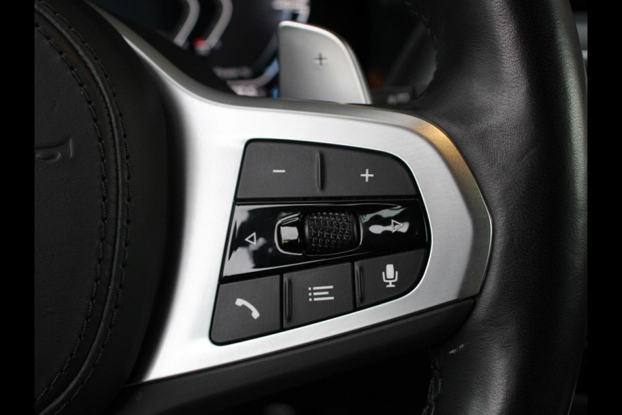 BMW X3 xDrive30e PHEV M-Sport Demo auto ! | Panorama dak | Navigatie | Climate Control | Lichtmetalen Velgen