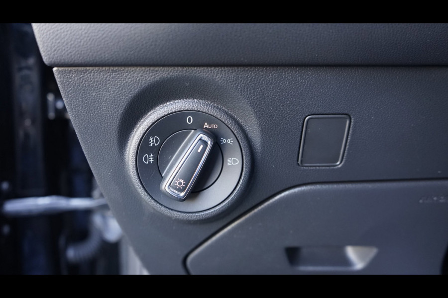 Seat Leon ST 1.5 TSI FR Ultimate Black Edition AUTOMAAT-AMBIANCE-ACC-ALCANTARA-BEATS-CAMERA-FULL LED-KEYLESS-PANORAMA-VIRTUEEL