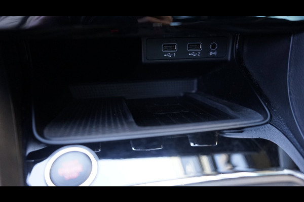 Seat Leon ST 1.5 TSI FR Ultimate Black Edition AUTOMAAT-AMBIANCE-ACC-ALCANTARA-BEATS-CAMERA-FULL LED-KEYLESS-PANORAMA-VIRTUEEL