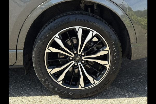 Ford Kuga 2.5 PHEV ST-Line X | ACC, Navi, DAB, Clima, Carplay/Android, Stoel/Stuurverw. | NAP | 1e Eigenaar | Dealeronderhouden |