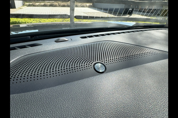 Ford Kuga 2.5 PHEV ST-Line X | ACC, Navi, DAB, Clima, Carplay/Android, Stoel/Stuurverw. | NAP | 1e Eigenaar | Dealeronderhouden |