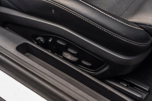 Porsche 911 3.0 Carrera 4 S 450 PK SportDesign Burmester 360 Camera Chrono Matrix LED 21''