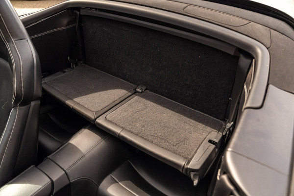 Porsche 911 3.0 Carrera 4 S 450 PK SportDesign Burmester 360 Camera Chrono Matrix LED 21''