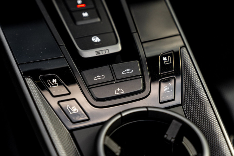 Porsche 911 3.0 Carrera 4 S 450 PK SportDesign Burmester 360 Camera Chrono Matrix LED 21''