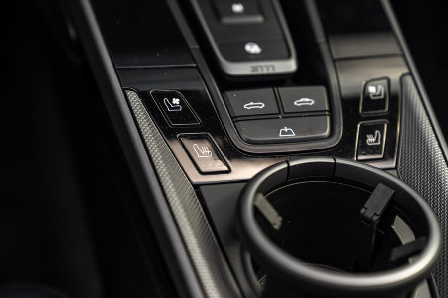 Porsche 911 3.0 Carrera 4 S 450 PK SportDesign Burmester 360 Camera Chrono Matrix LED 21''