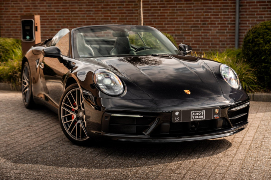 Porsche 911 3.0 Carrera 4 S 450 PK SportDesign Burmester 360 Camera Chrono Matrix LED 21''