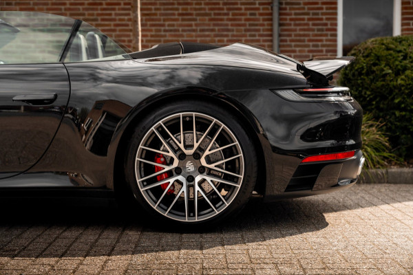 Porsche 911 3.0 Carrera 4 S 450 PK SportDesign Burmester 360 Camera Chrono Matrix LED 21''