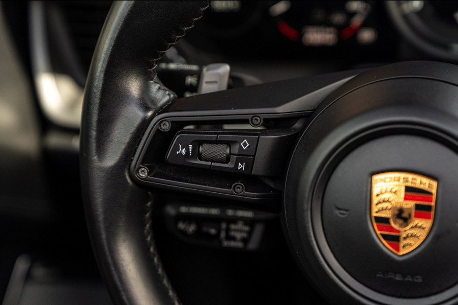 Porsche 911 3.0 Carrera 4 S 450 PK SportDesign Burmester 360 Camera Chrono Matrix LED 21''