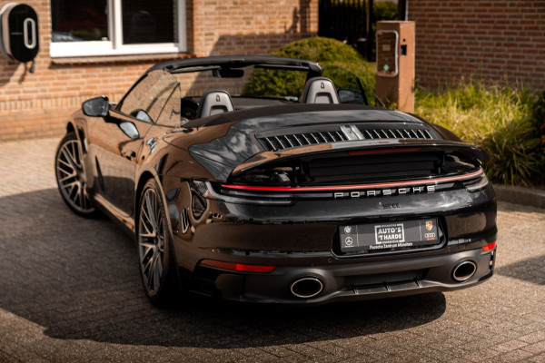 Porsche 911 3.0 Carrera 4 S 450 PK SportDesign Burmester 360 Camera Chrono Matrix LED 21''