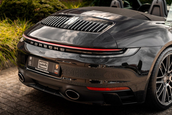 Porsche 911 3.0 Carrera 4 S 450 PK SportDesign Burmester 360 Camera Chrono Matrix LED 21''