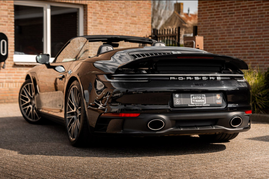 Porsche 911 3.0 Carrera 4 S 450 PK SportDesign Burmester 360 Camera Chrono Matrix LED 21''