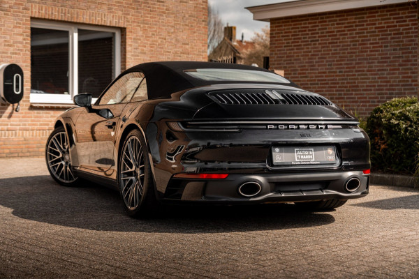 Porsche 911 3.0 Carrera 4 S 450 PK SportDesign Burmester 360 Camera Chrono Matrix LED 21''