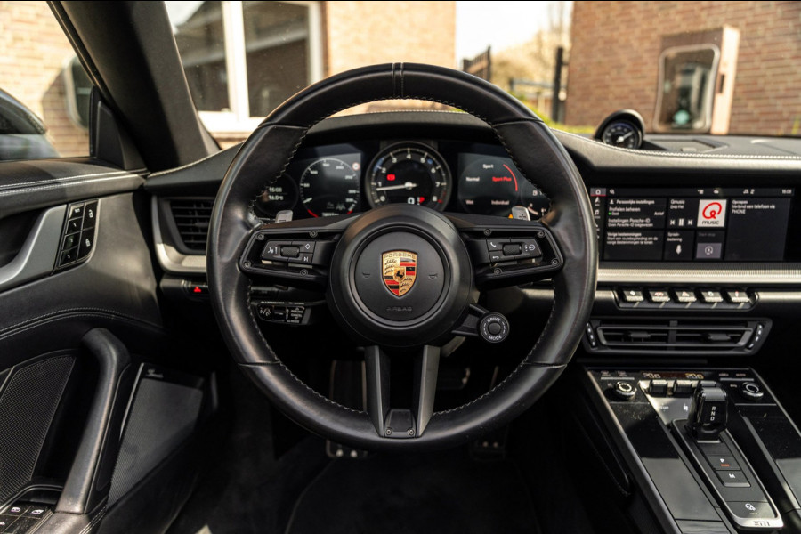 Porsche 911 3.0 Carrera 4 S 450 PK SportDesign Burmester 360 Camera Chrono Matrix LED 21''
