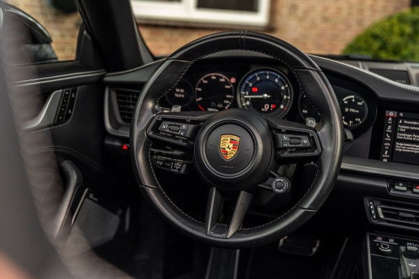 Porsche 911 3.0 Carrera 4 S 450 PK SportDesign Burmester 360 Camera Chrono Matrix LED 21''