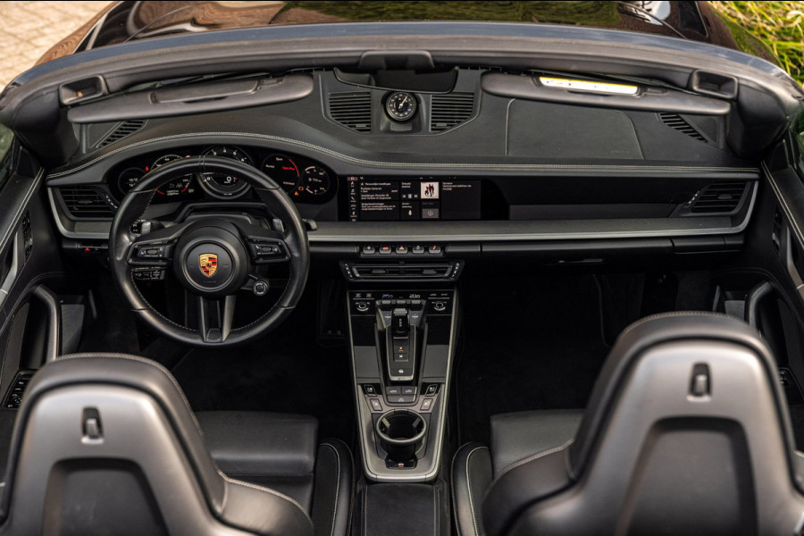 Porsche 911 3.0 Carrera 4 S 450 PK SportDesign Burmester 360 Camera Chrono Matrix LED 21''