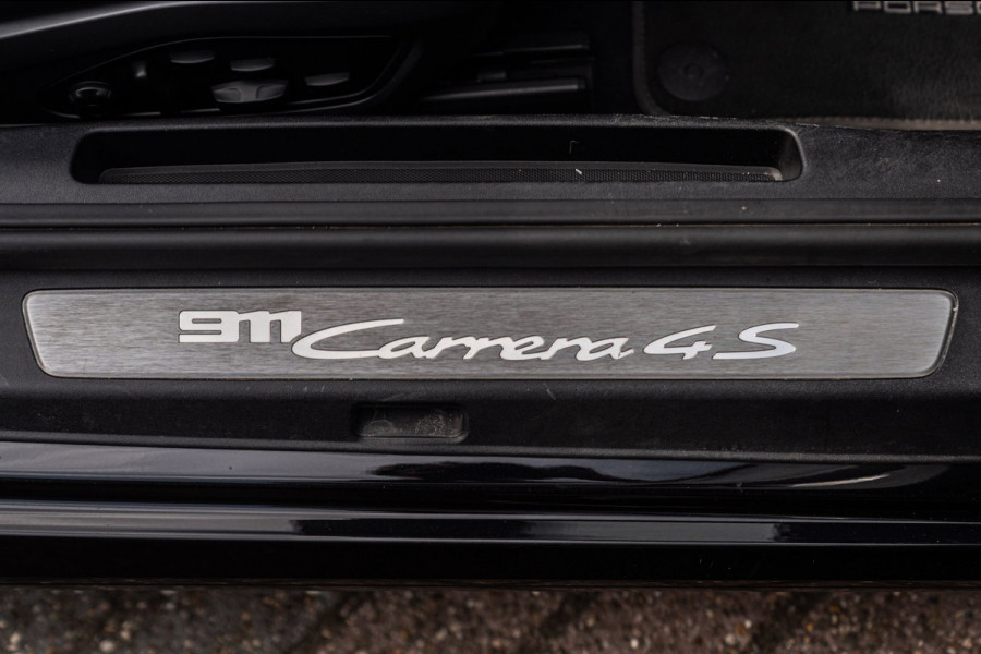 Porsche 911 3.0 Carrera 4 S 450 PK SportDesign Burmester 360 Camera Chrono Matrix LED 21''
