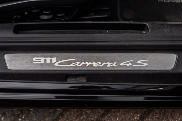 Porsche 911 3.0 Carrera 4 S 450 PK SportDesign Burmester 360 Camera Chrono Matrix LED 21''