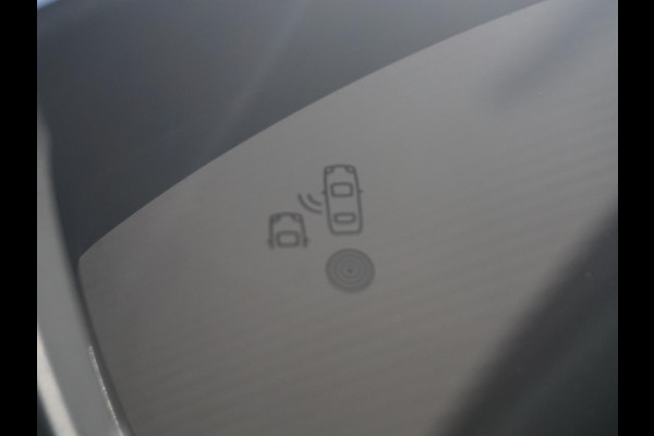 Peugeot 2008 1.2 Hybrid 136 GT 360 Camera | All seasonbanden