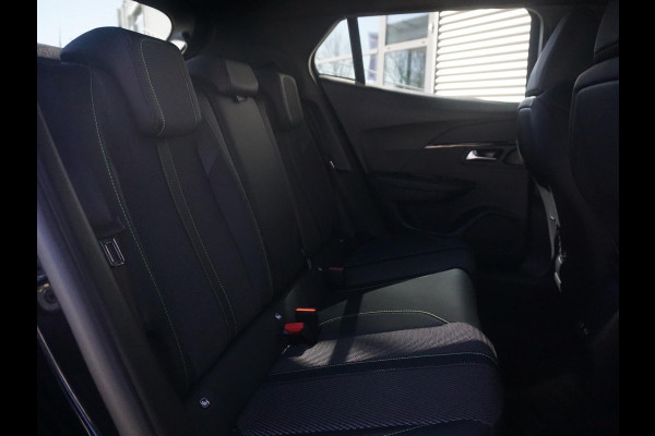 Peugeot 2008 1.2 Hybrid 136 GT 360 Camera | All seasonbanden