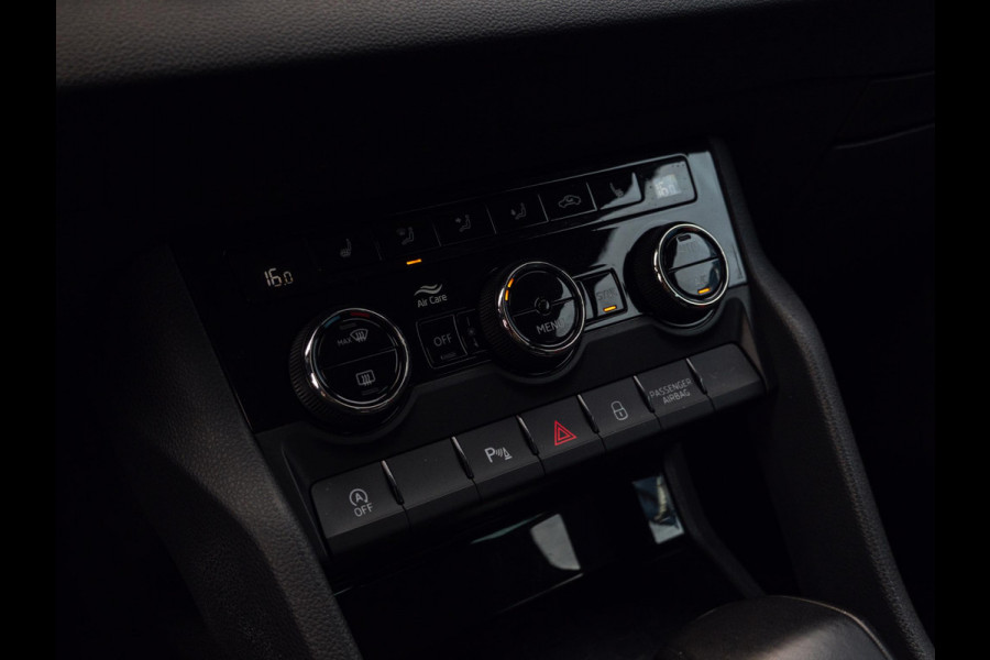 Škoda Karoq 1.5 TSI ACT Business Edition Plus|LED|CarPlay|Cam