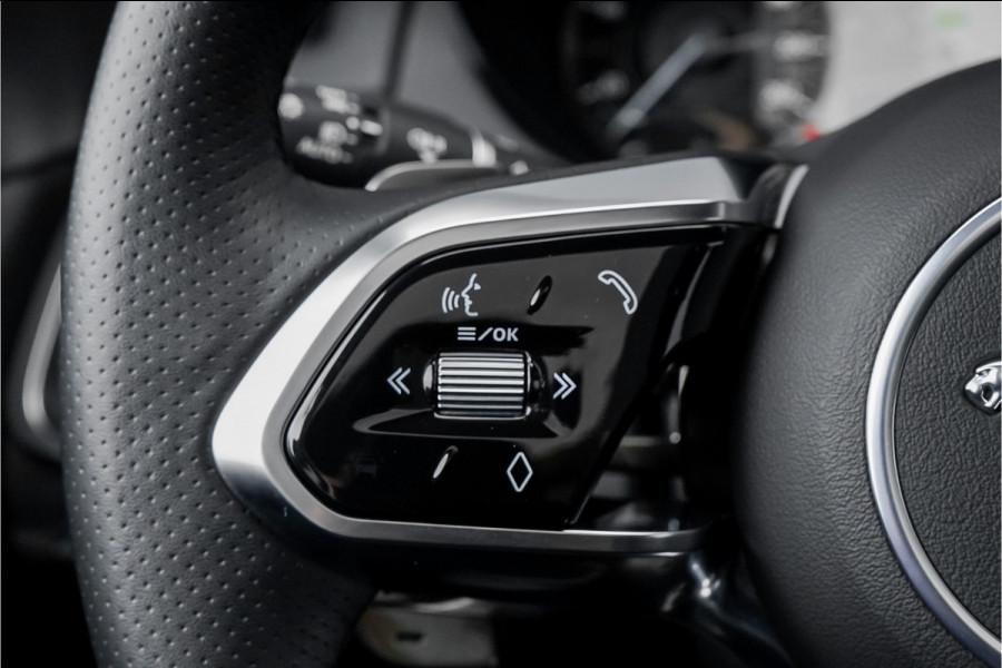 Jaguar E-Pace 1.5 P300e AWD R-Dynamic Pano CarPlay Leer
