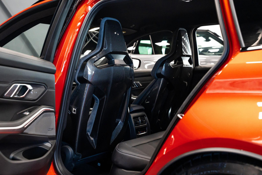 BMW M3 Touring 3-serie xDrive Competition *Sonderlackierung / M-Track Pack / Keramisch / Kuipstoelen / Harman Kardon / Carbon in & exterieur*