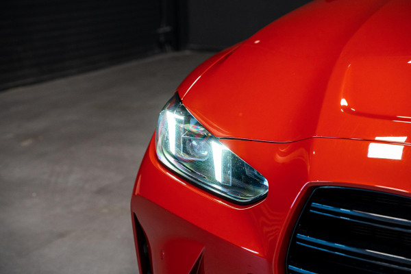 BMW M3 Touring 3-serie xDrive Competition *Sonderlackierung / M-Track Pack / Keramisch / Kuipstoelen / Harman Kardon / Carbon in & exterieur*